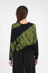 Cashmere Seamless Short Pullover in Leaf Green