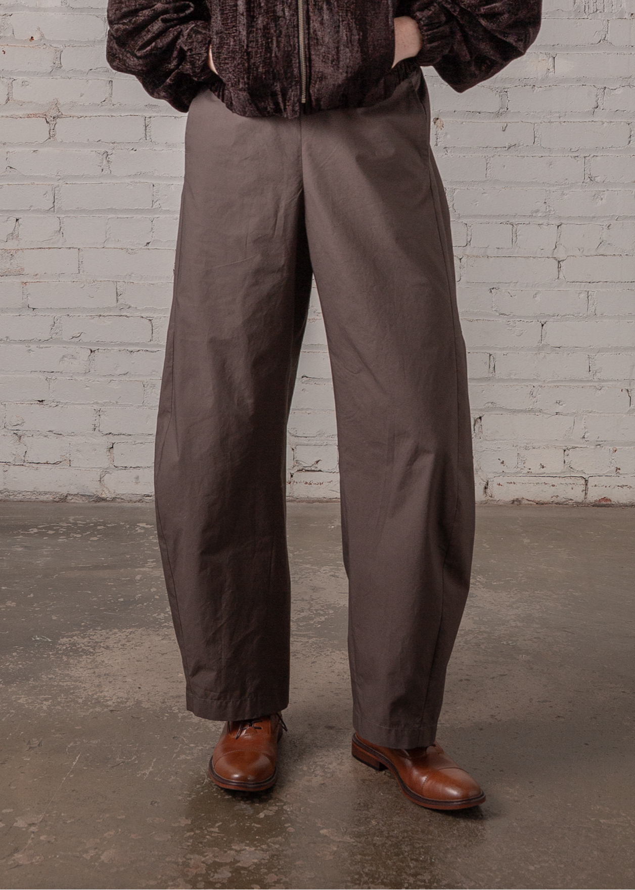 Curve Pant in Clay Poplin