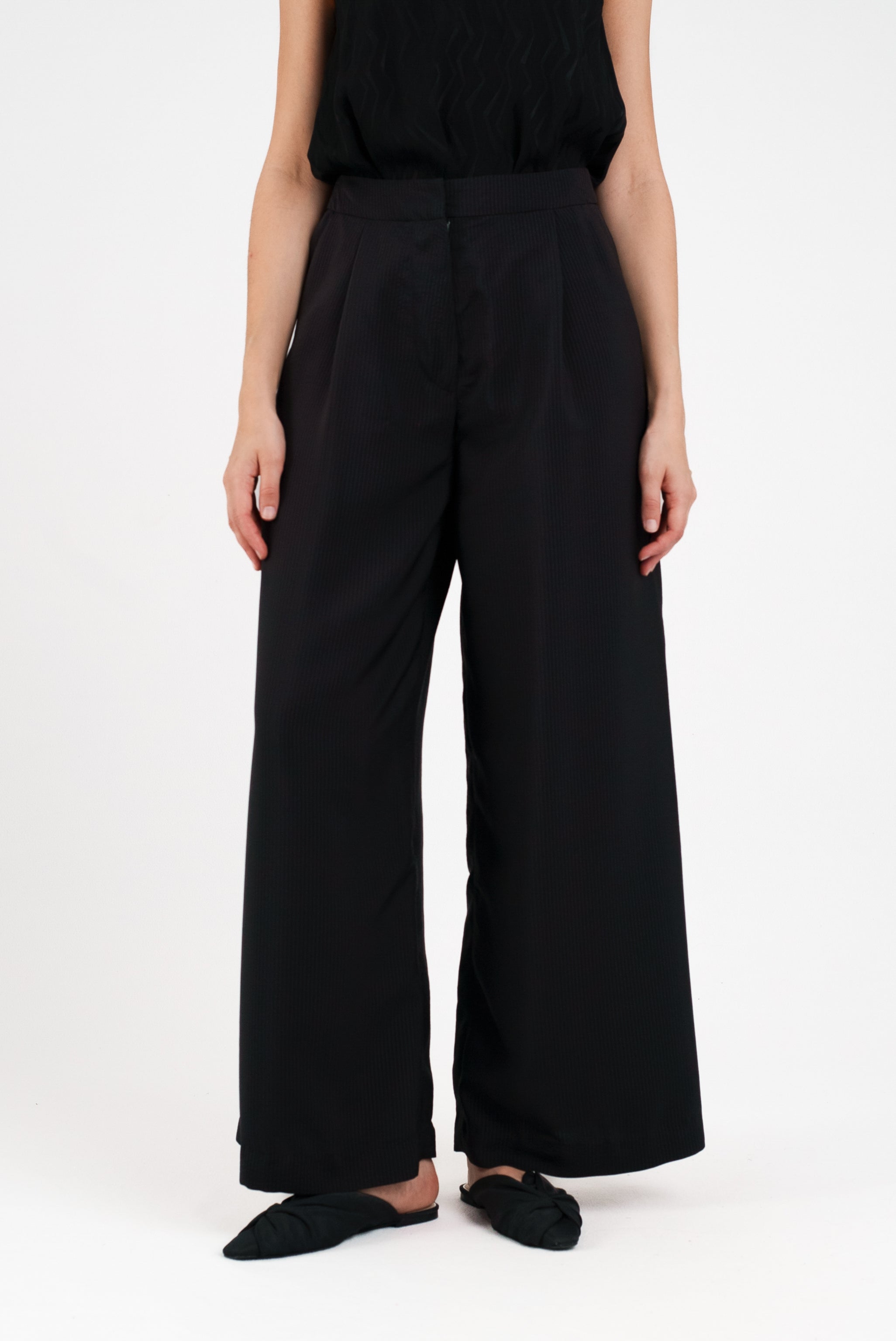 Wide Leg Pant in Hammered Silk Stripe