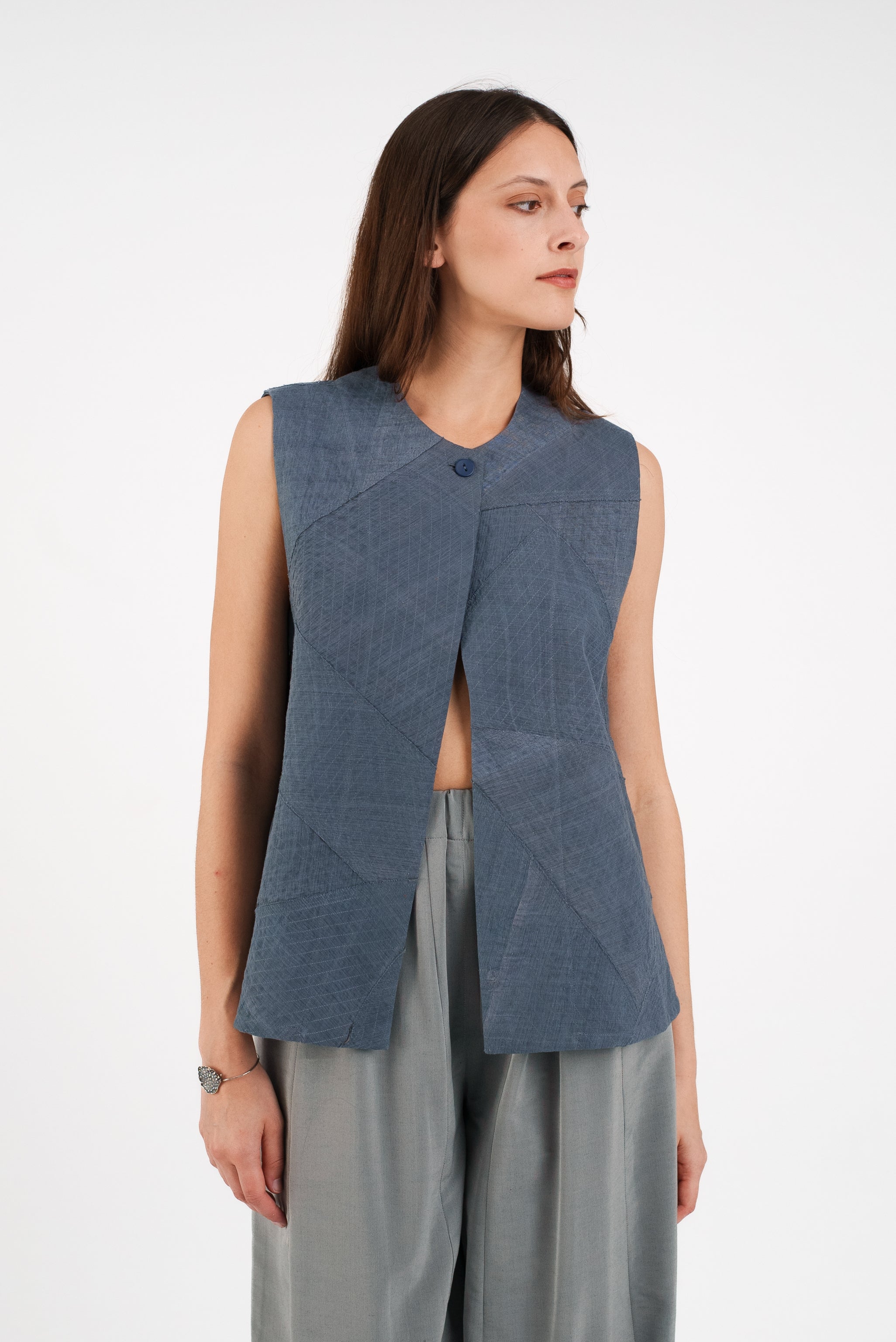 Round Neck Vest in Raw Pieced Vintage Linen