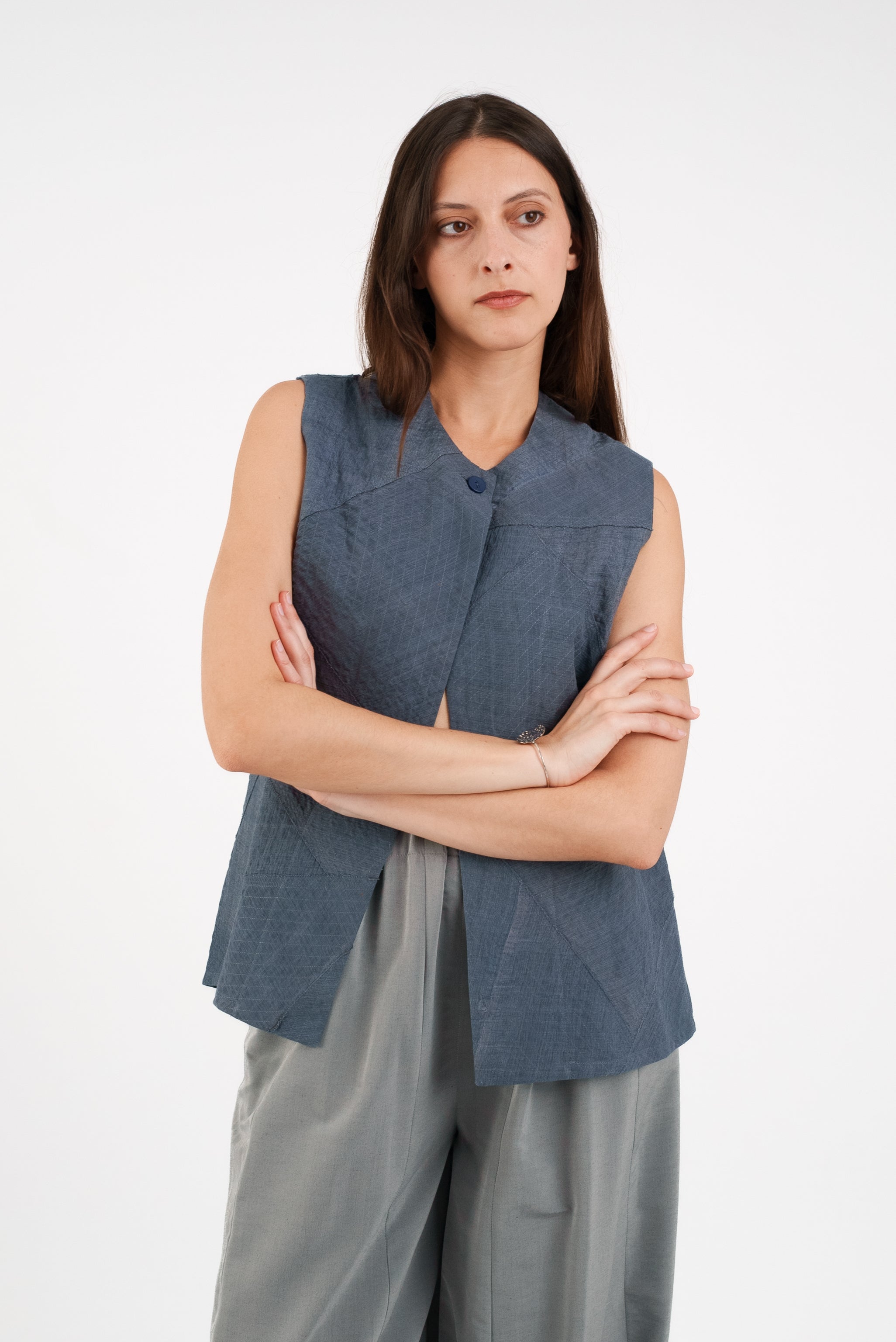 Round Neck Vest in Raw Pieced Vintage Linen