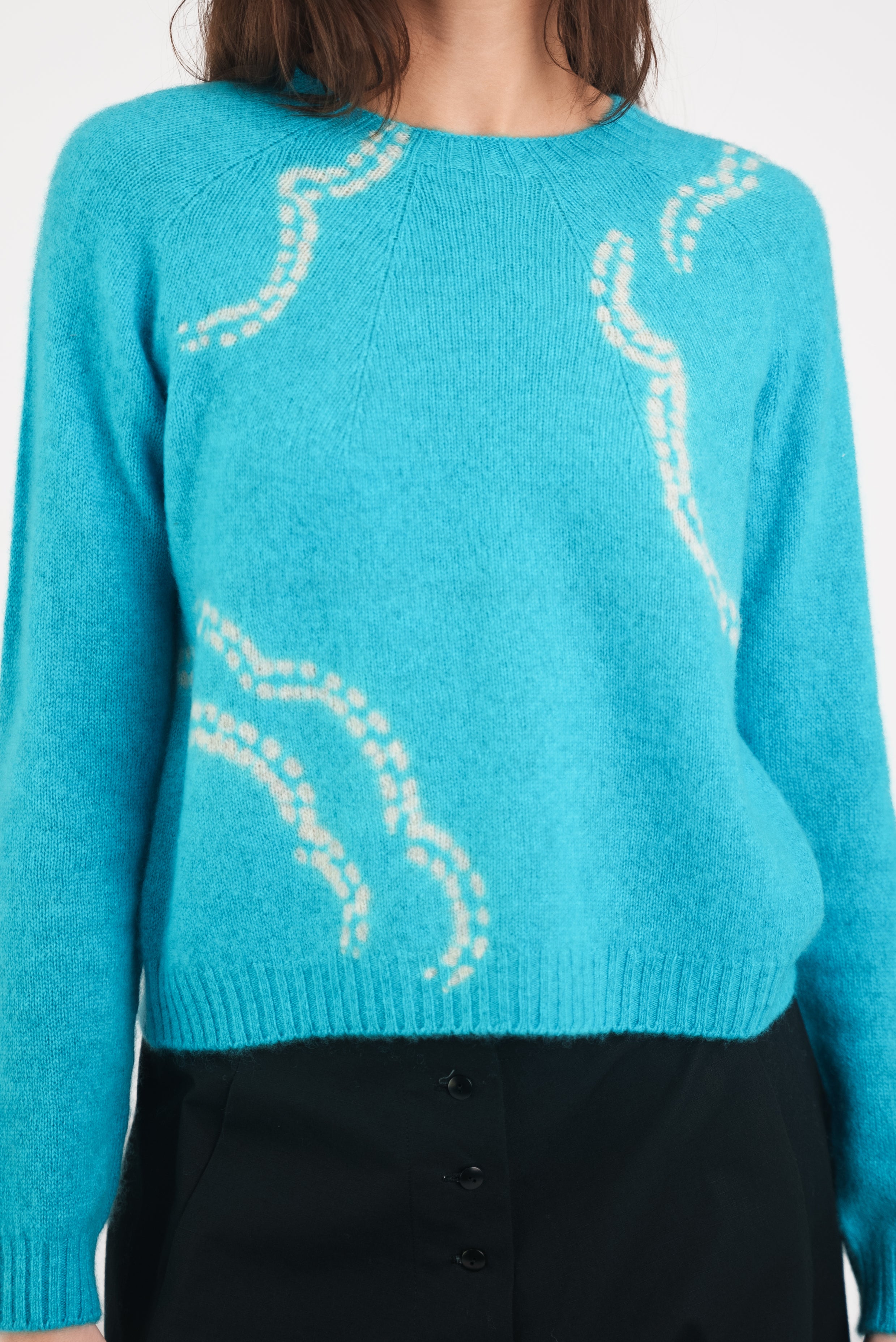 Cashmere Seamless Short Pullover in Turquoise