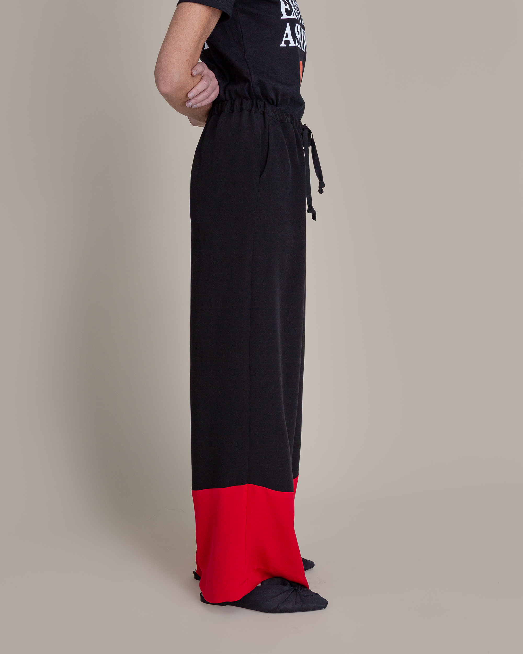 PJ Pant in Silk Crepe with Red Band
