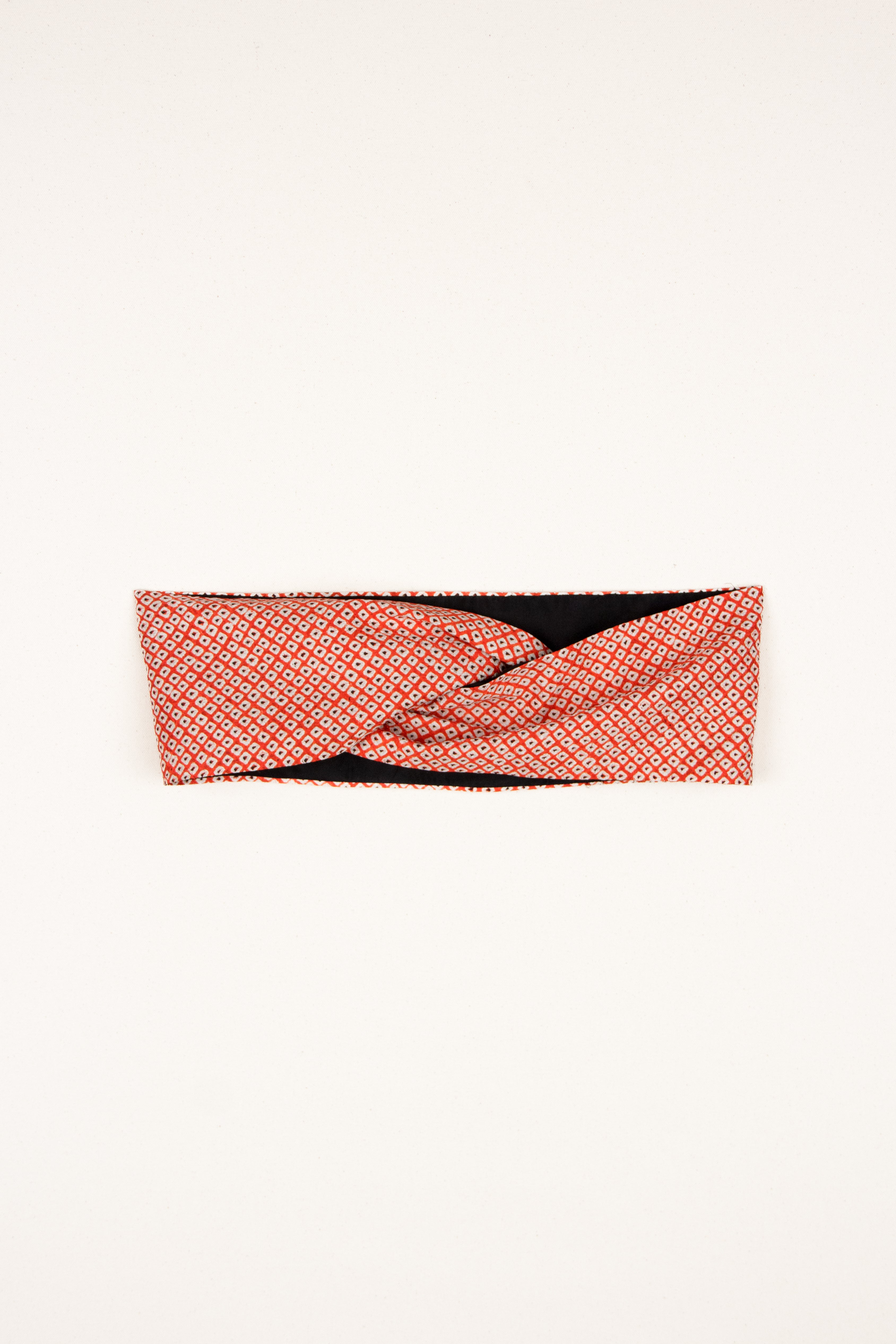 Velcro Twist Belt in Vintage Japanese Red & White Shibori