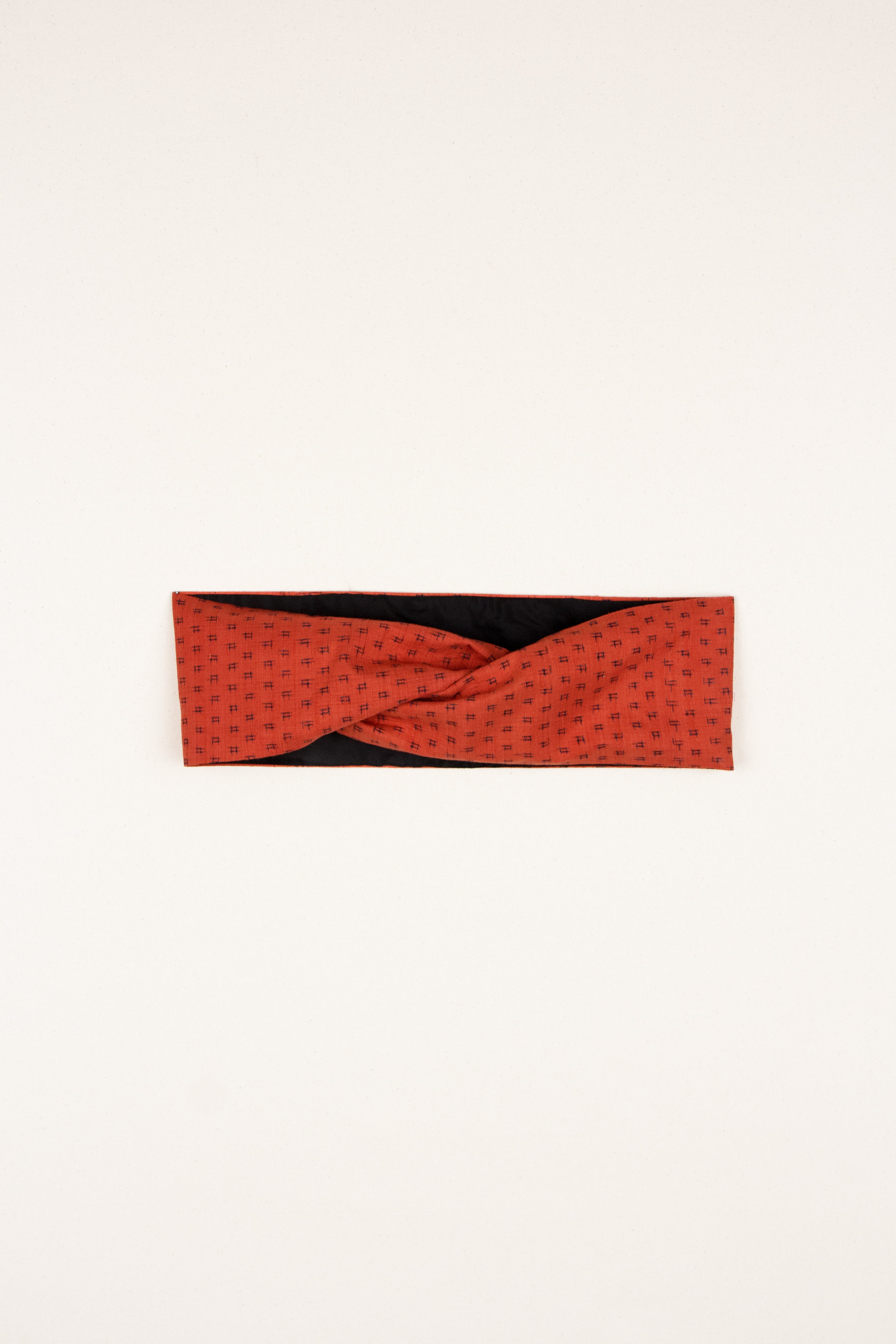 Velcro Twist Belt in Vintage Japanese Persimmon Ikat