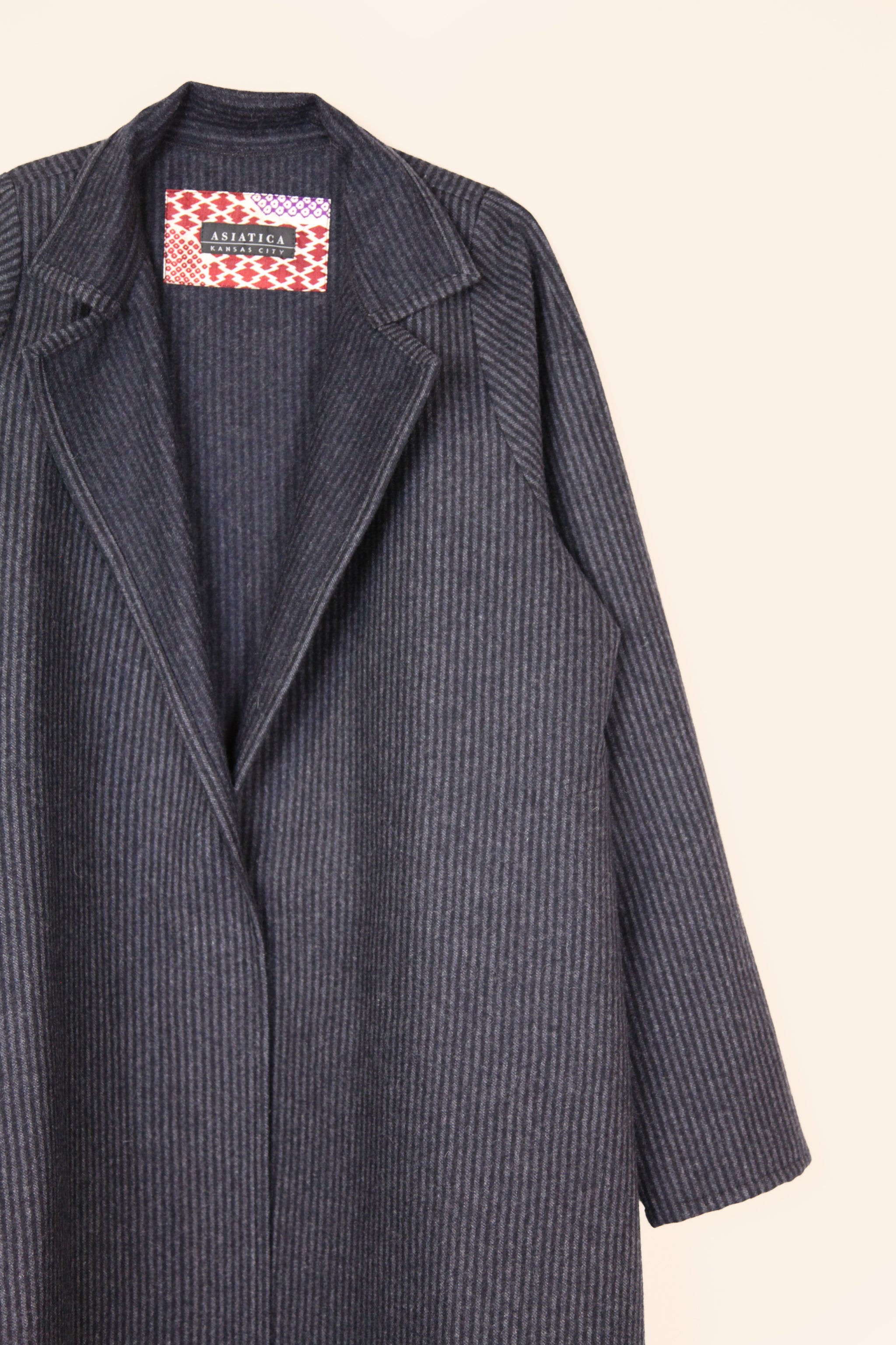 Reed Topper in Charcoal Striped Coating