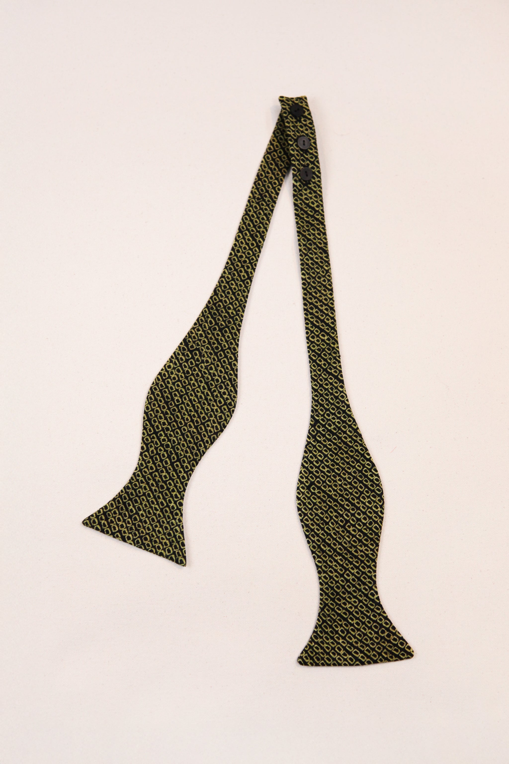 Bowtie in Vintage Japanese Silk - 35