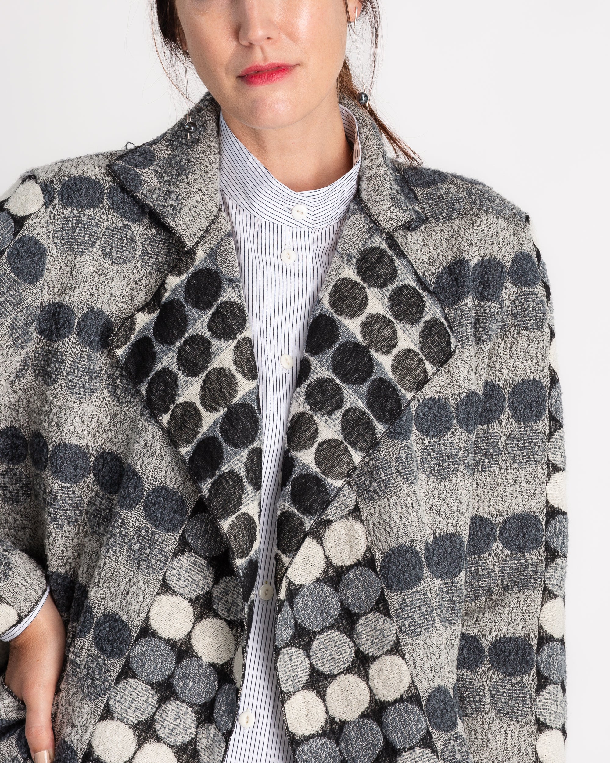 Slim Sweater Jacket in Black and Gray Nuno "Maru Maru" Wool