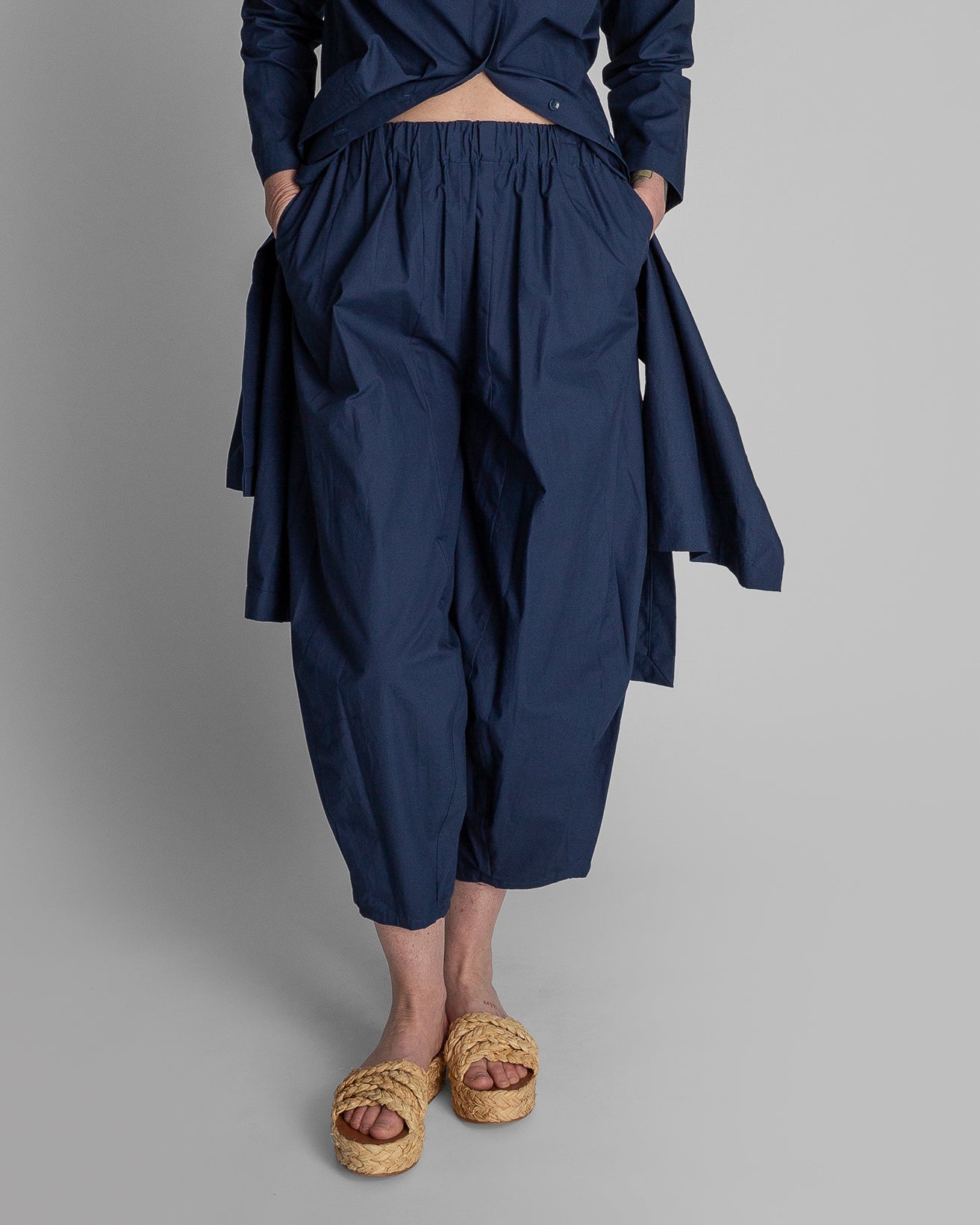Arai Pant in Dark Blue Cotton PoplinArai Pants