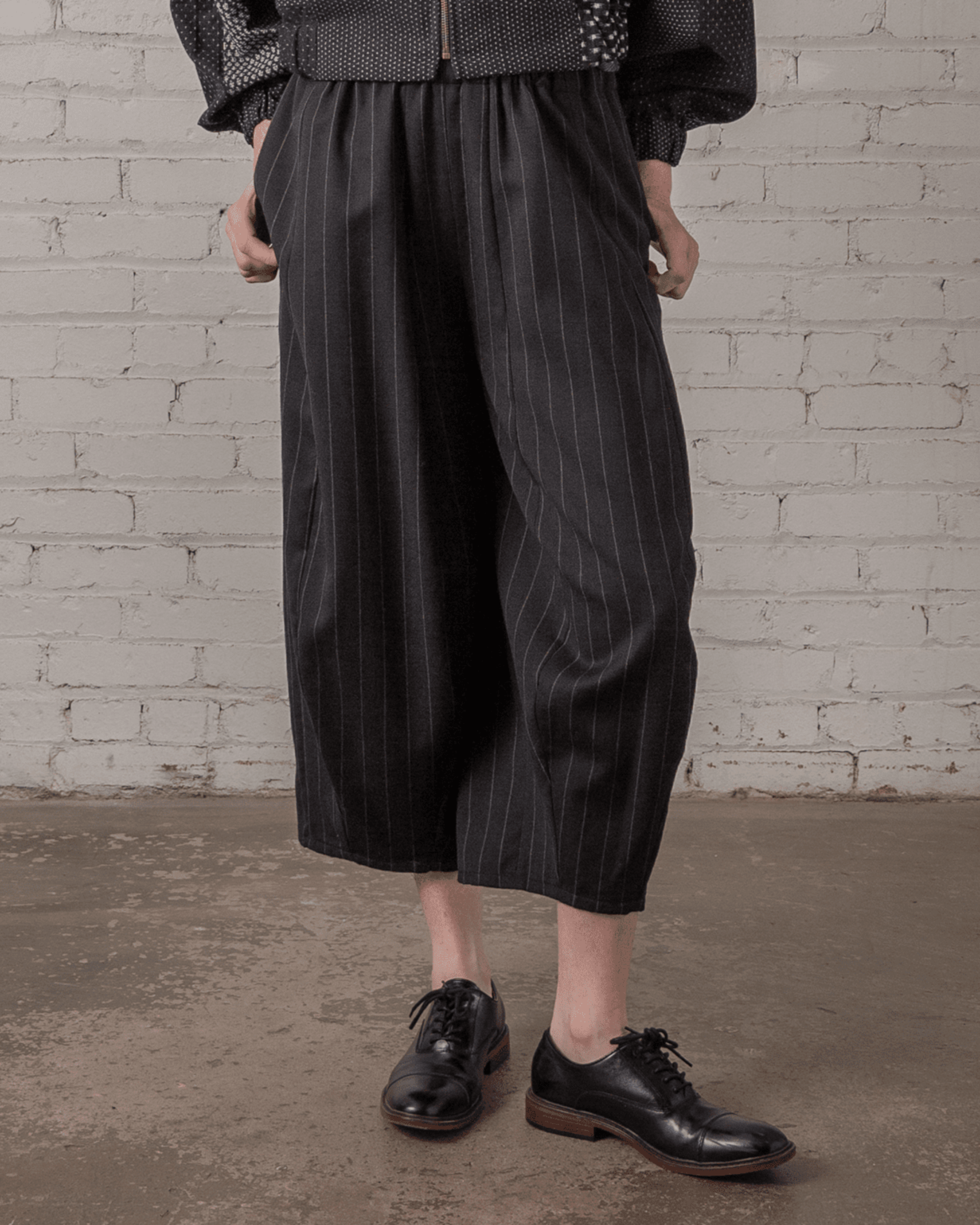 Arai Pant in Wool Pinstripe