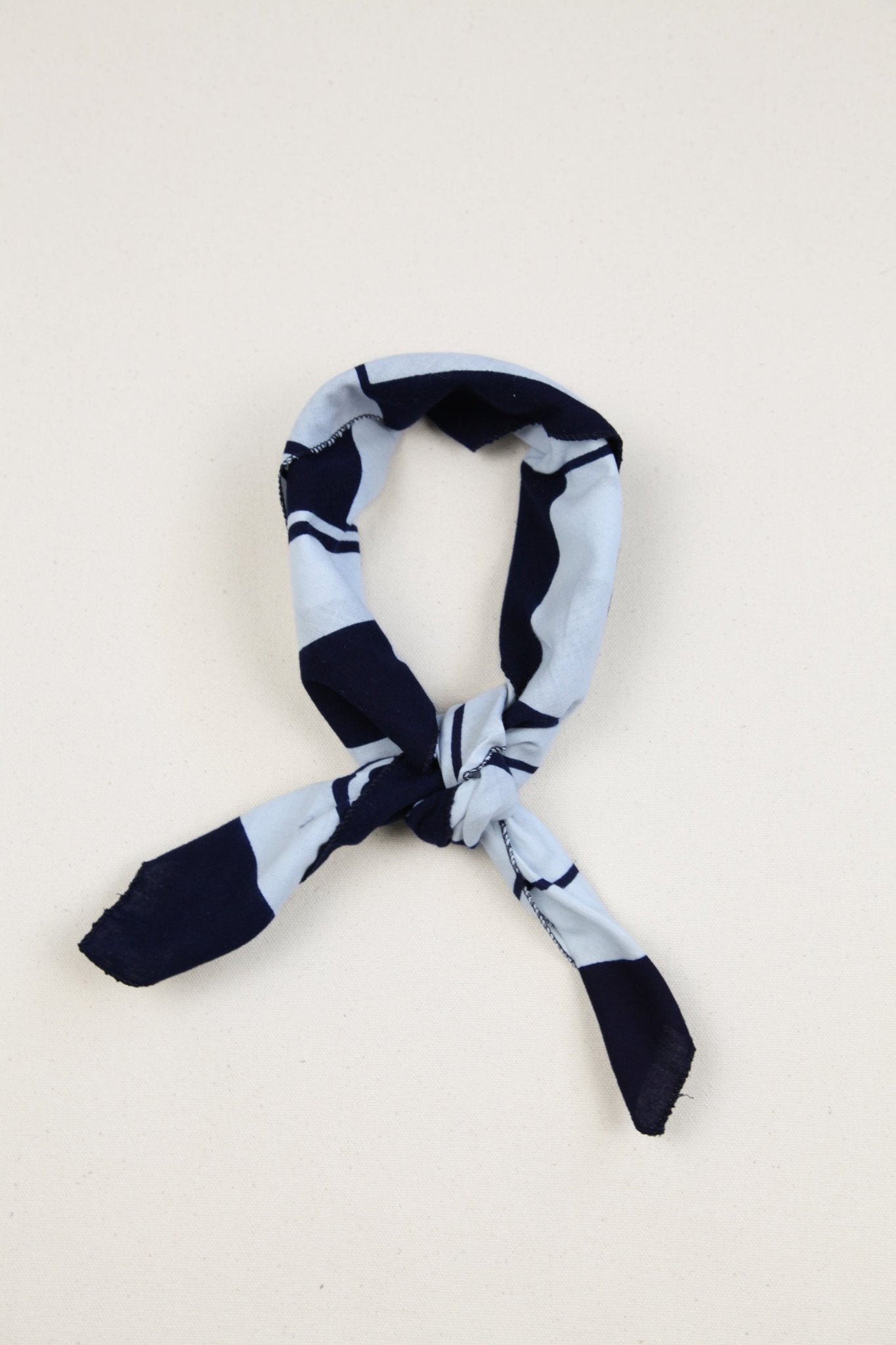 Bandana in Vintage Japanese Indigo Cotton Duo. No.32