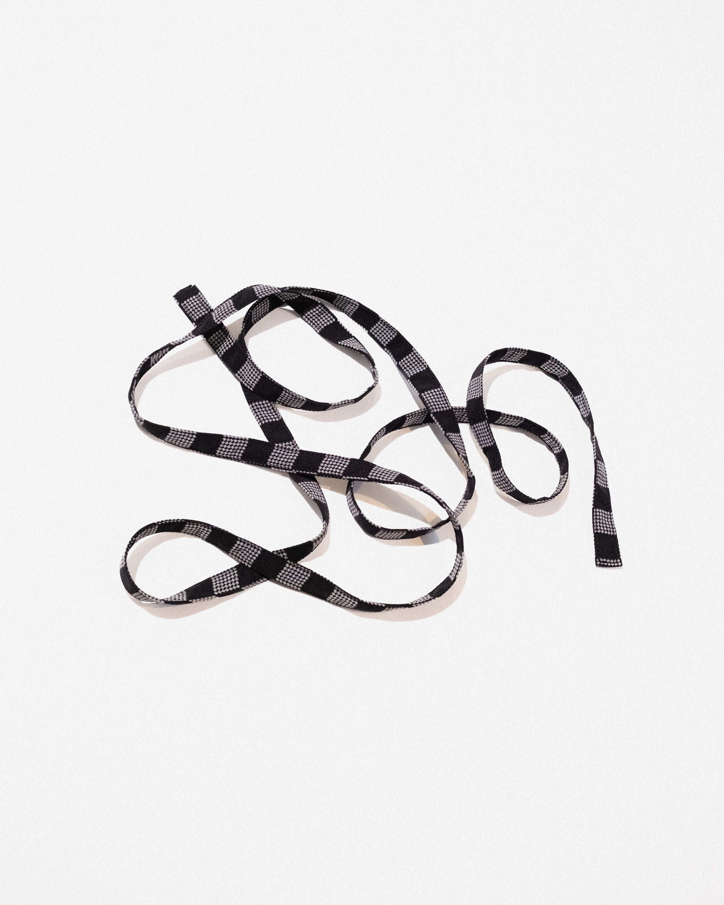 Skinny Ribbon Tie in Vintage Printed Japanese Black and White Silk No.105