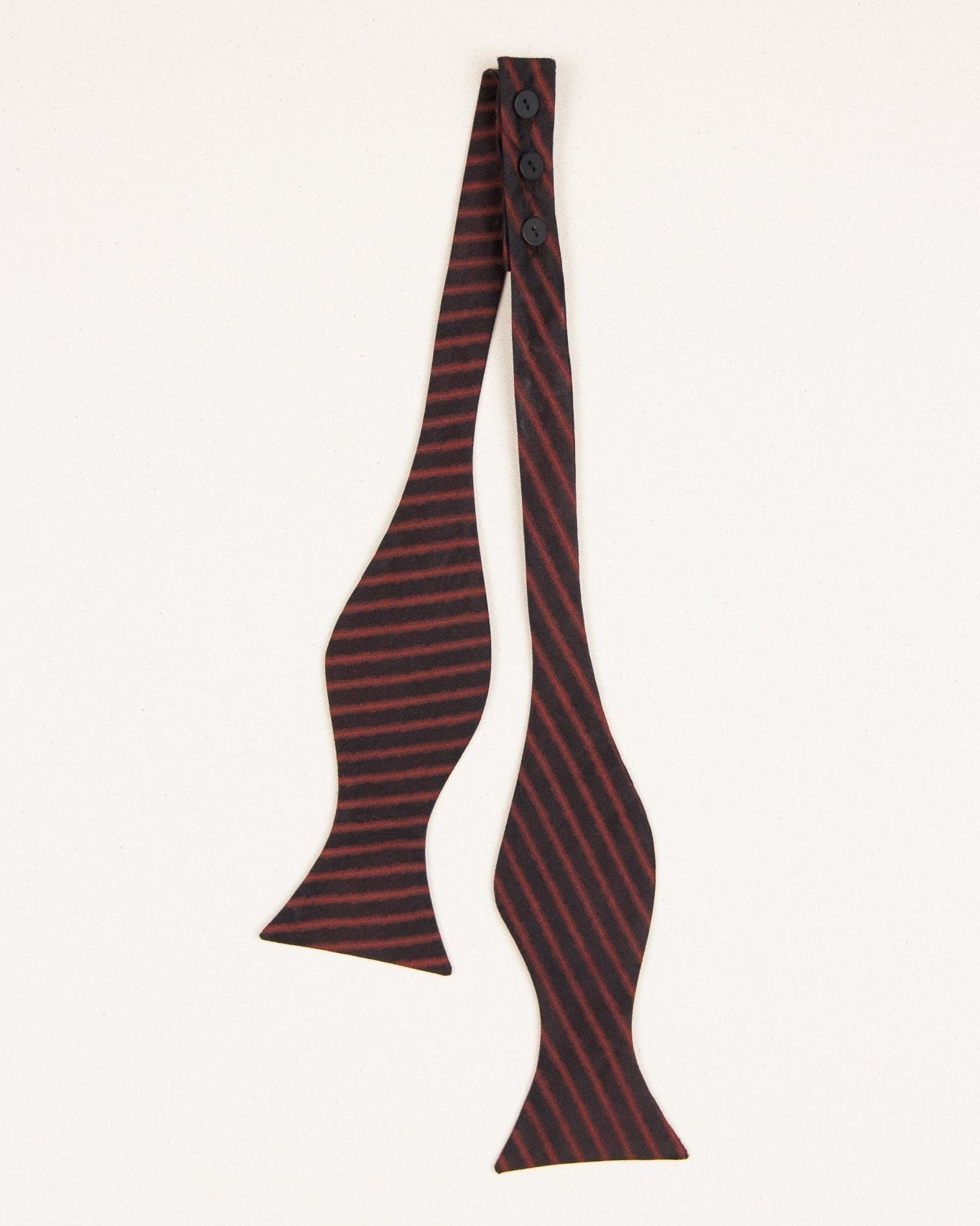 Bowtie in Vintage Japanese Silk - 08