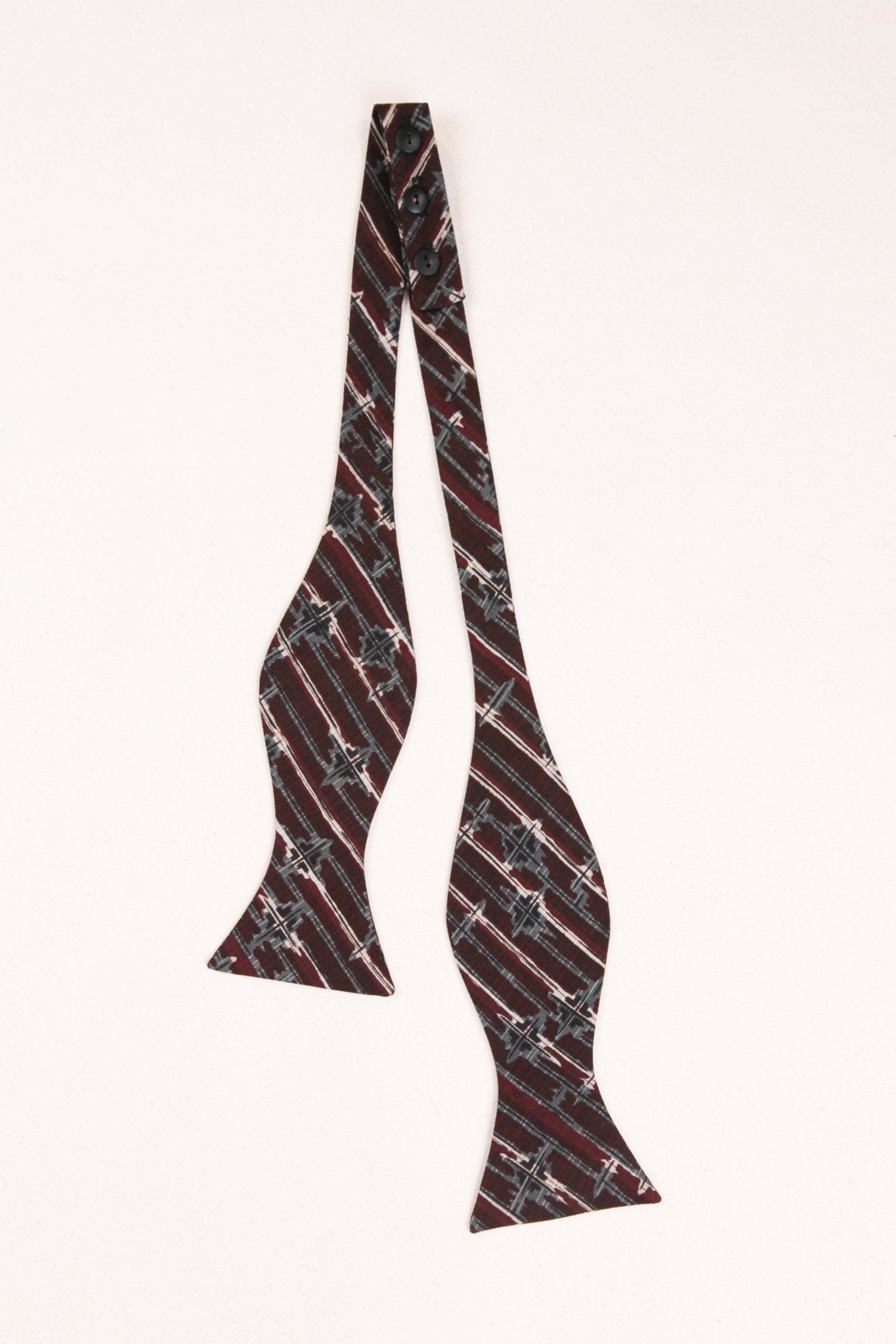 Bowtie in Vintage Japanese Silk - 39