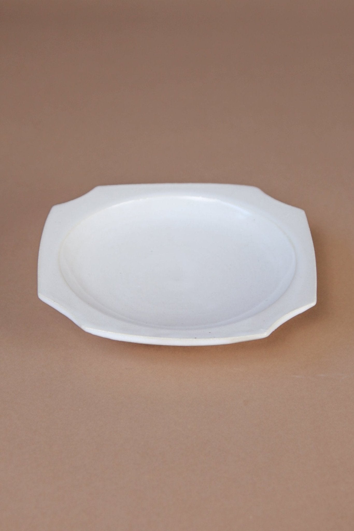 Cross Cut Plate WhiteServeware