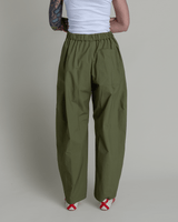 Curve Pant in Green Cotton PoplinCurve Pants