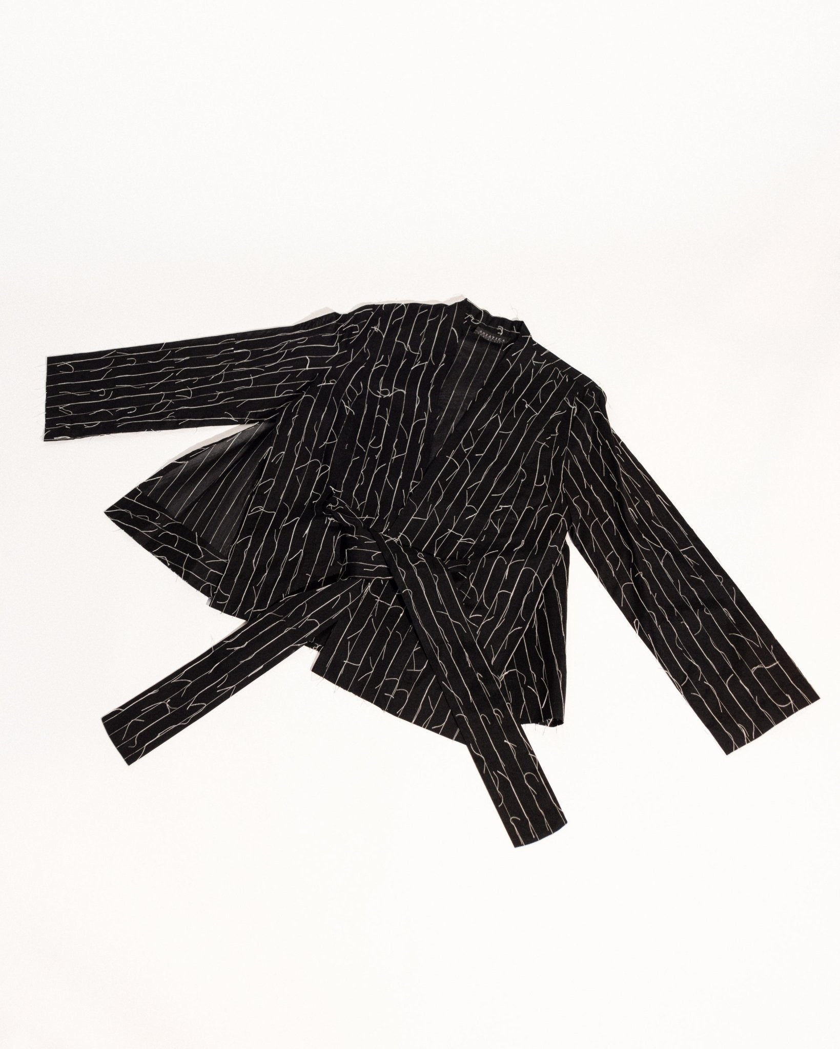 Kendo Jacket in Nuno Kibiso Not KnotsLightweight Jackets