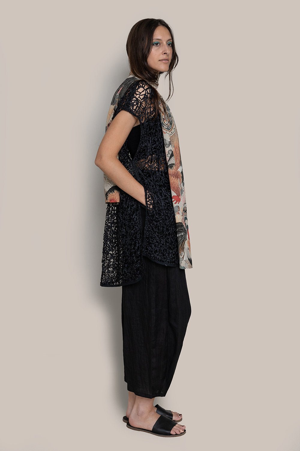 Pop Over Top in Nuno Mayu