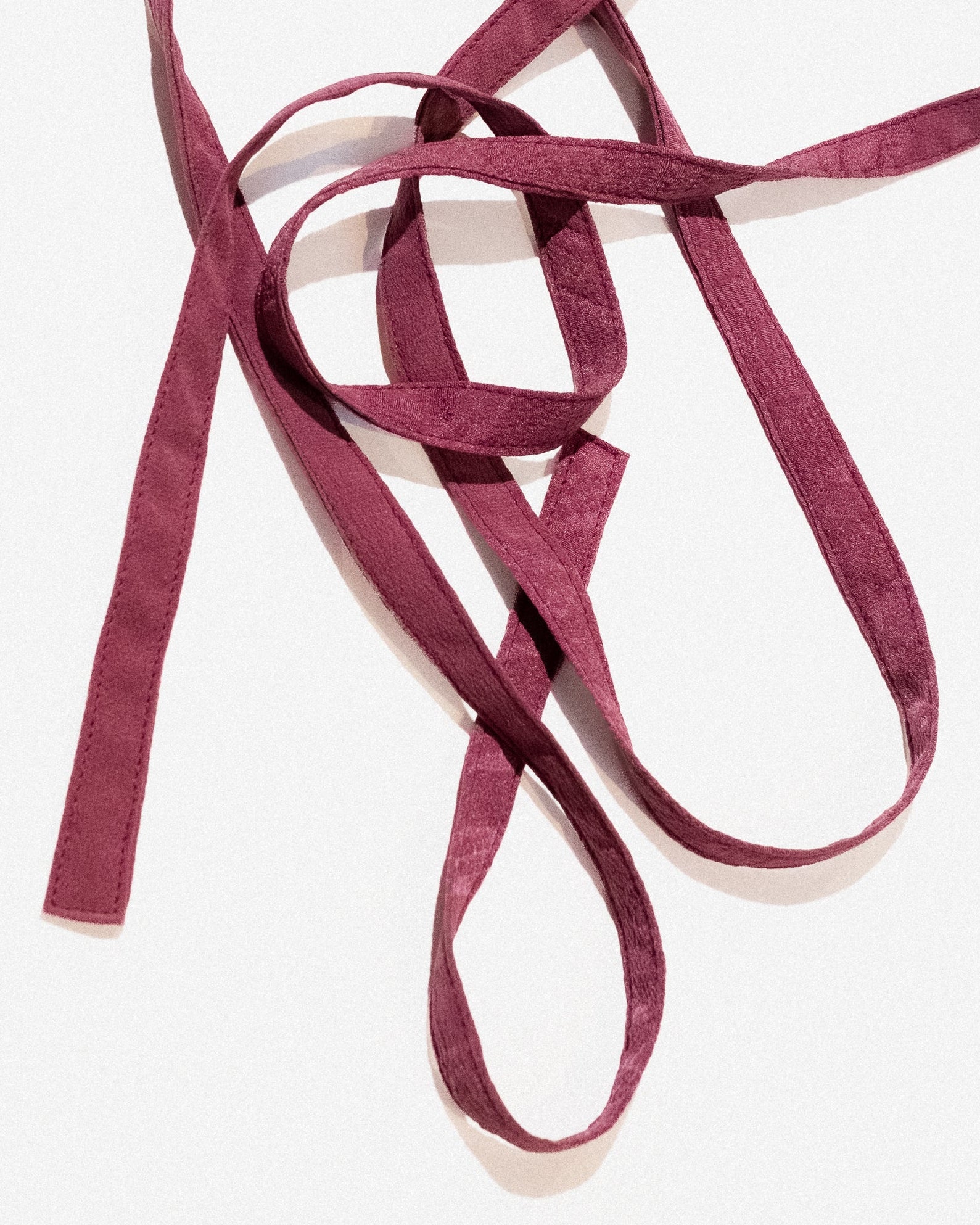 Skinny Ribbon Tie in Vintage Japanese Dusty Rose Silk No.109