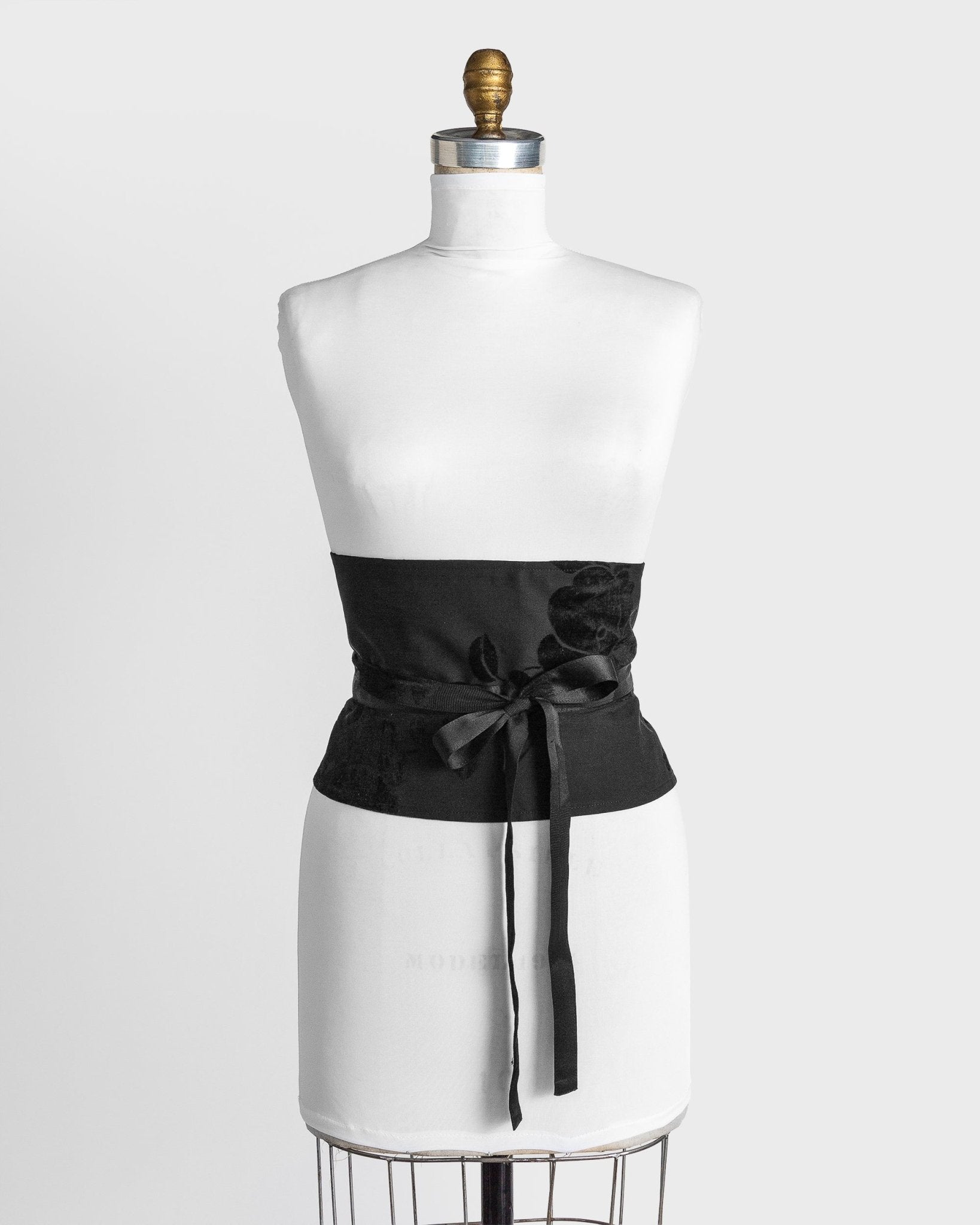 Reversible Tie Belt in Vintage Japanese Black Silk with Velvet DetailBelts