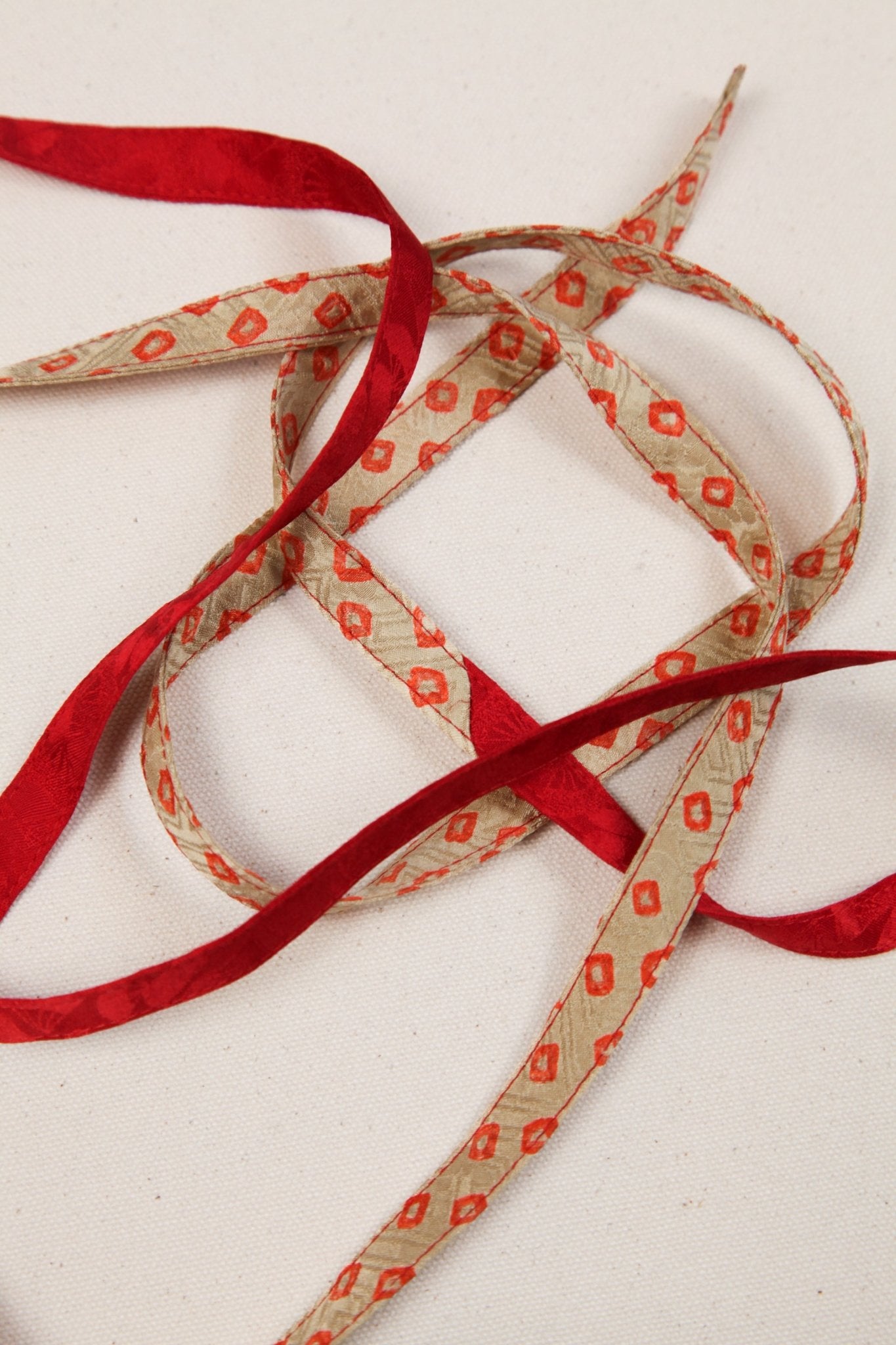Skinny Ribbon Tie in Vintage Japanese Silk Mix. No.52