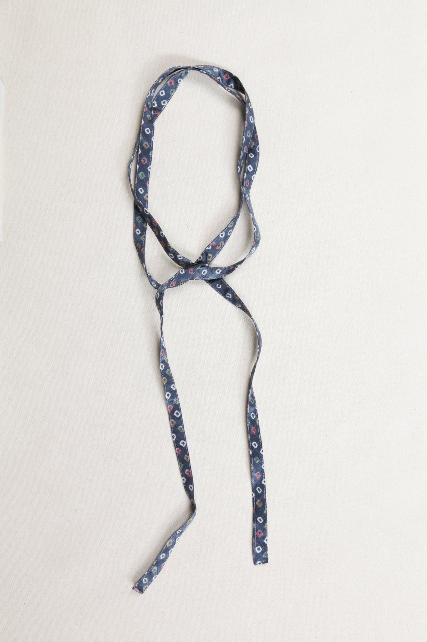 Skinny Ribbon Tie in Vintage Japanese Silk No. 79