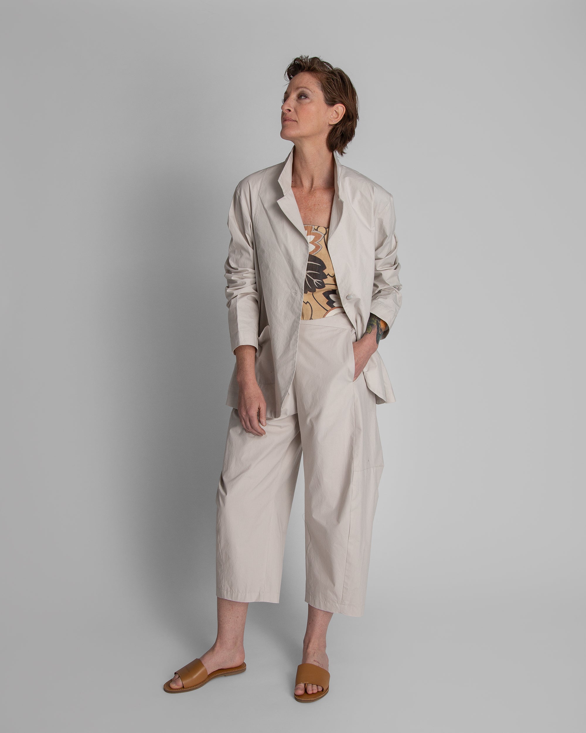 Cropped Curve Pant in Dove Cotton Poplin