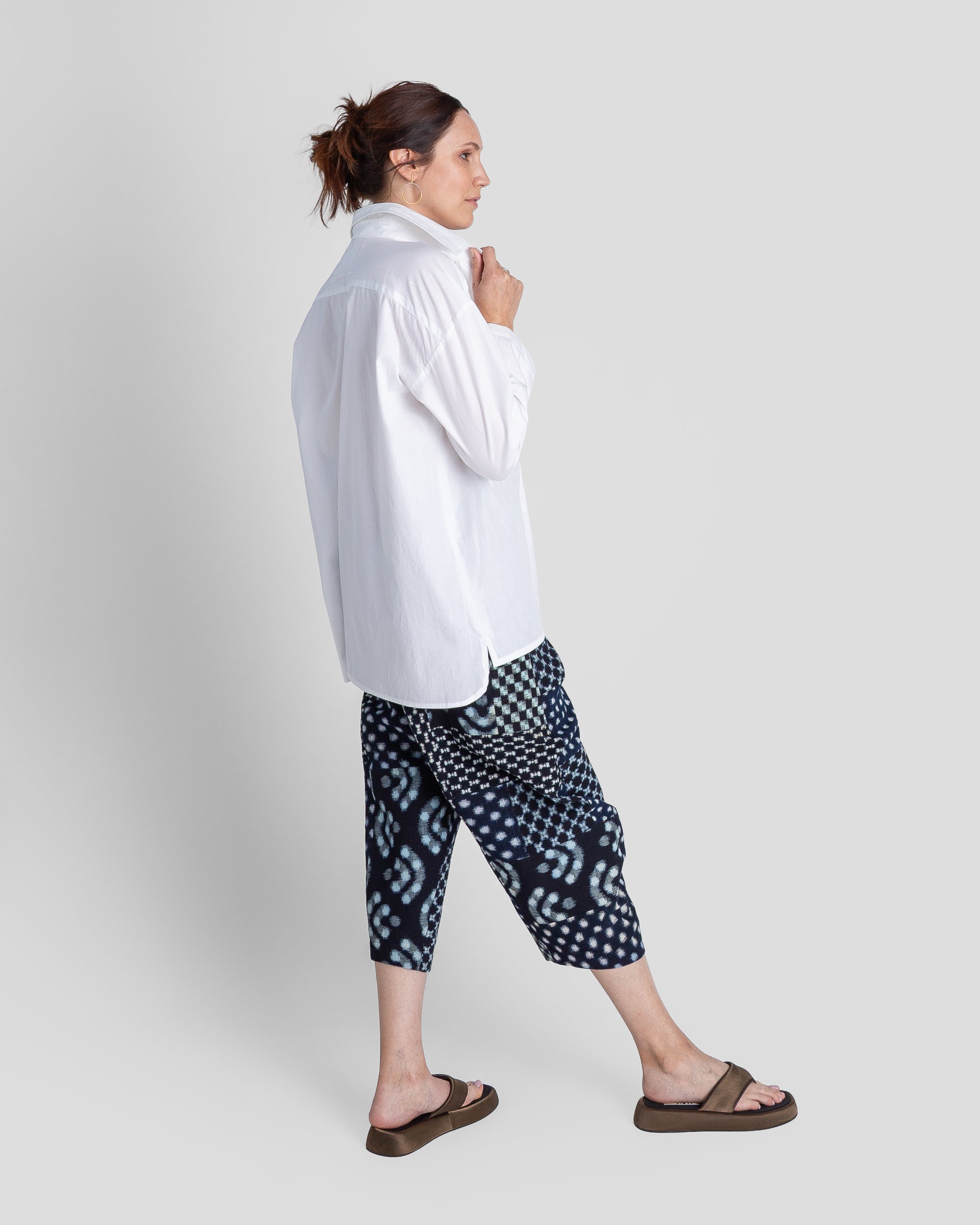Big Shirt in White Cotton with Subtle Silver Stripe