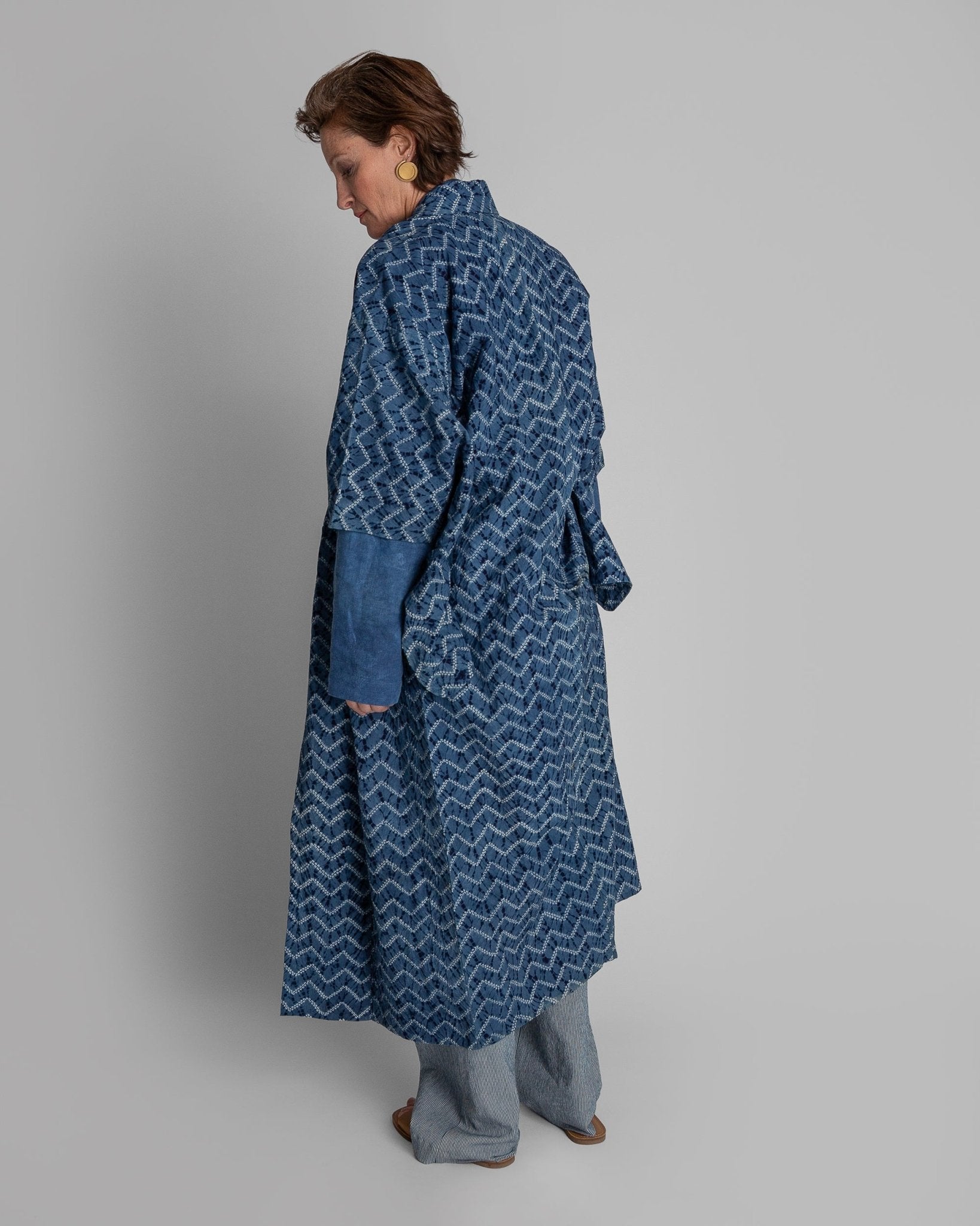 Yukata Kimono in Indigo and White Tie - Dyed CottonKimonos