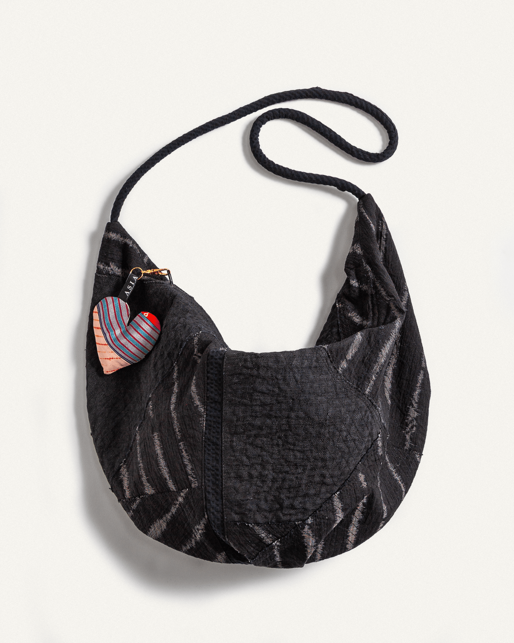 Zip Bag in Vintage Japanese Raw - Pieced Linens - 13Large Zip Bag